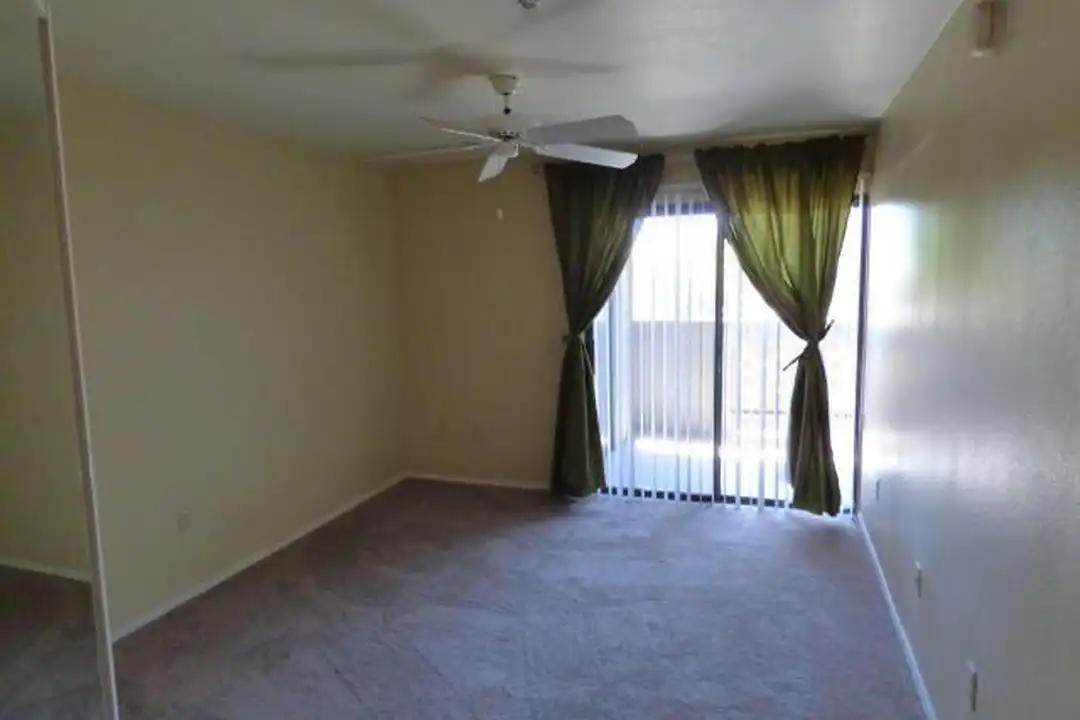 5751 N Kolb Rd #39102 - View 4