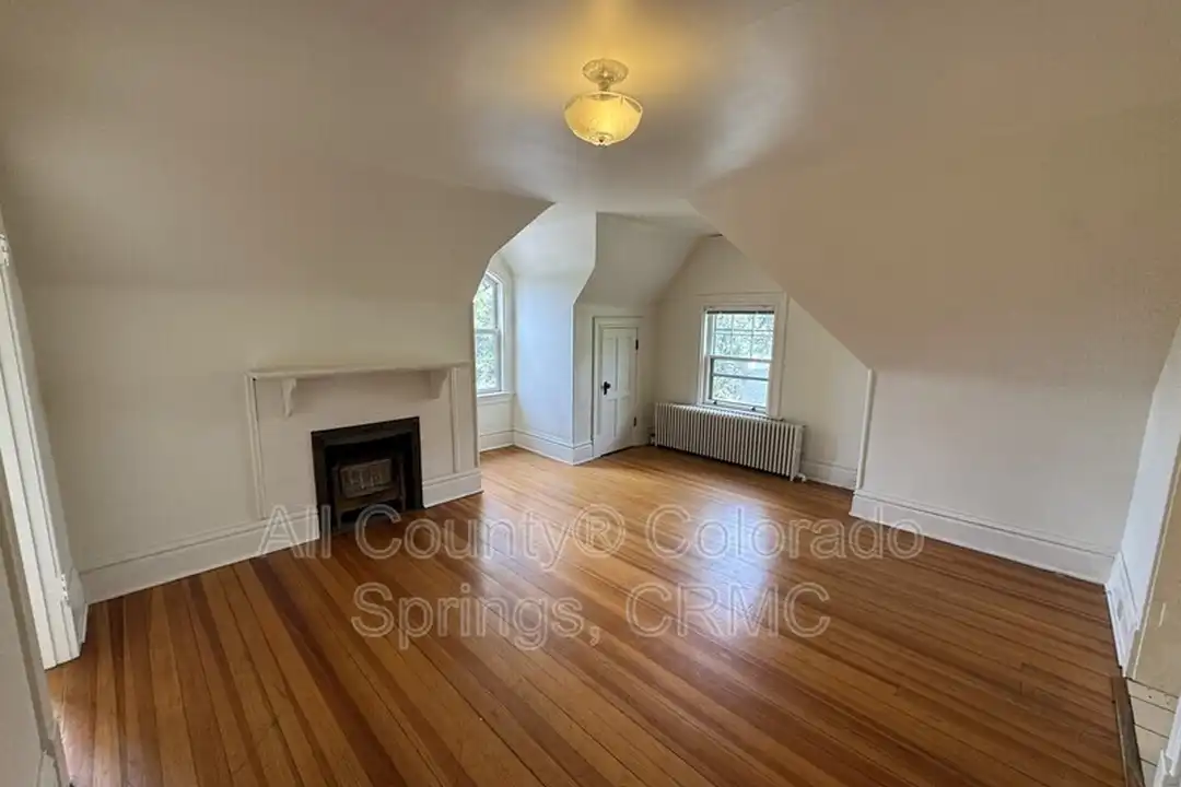 1238 Wood Ave unit # 5 - View 4