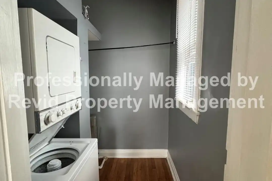 220 S Cleveland St unit 220 #10 - Widok 5