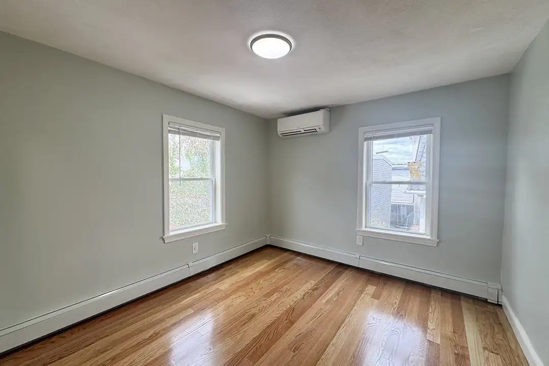 7 Sumner Pl unit 2 - View 5