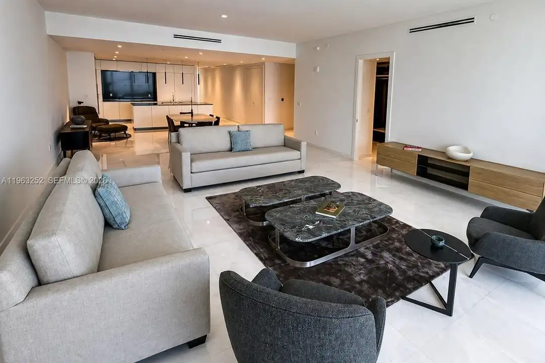 300 Biscayne Blvd Way #4404 - View 3