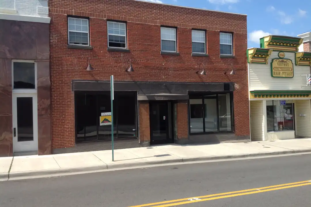 105 W Lee Ave unit # 1-3 2 – photo 1 of 3