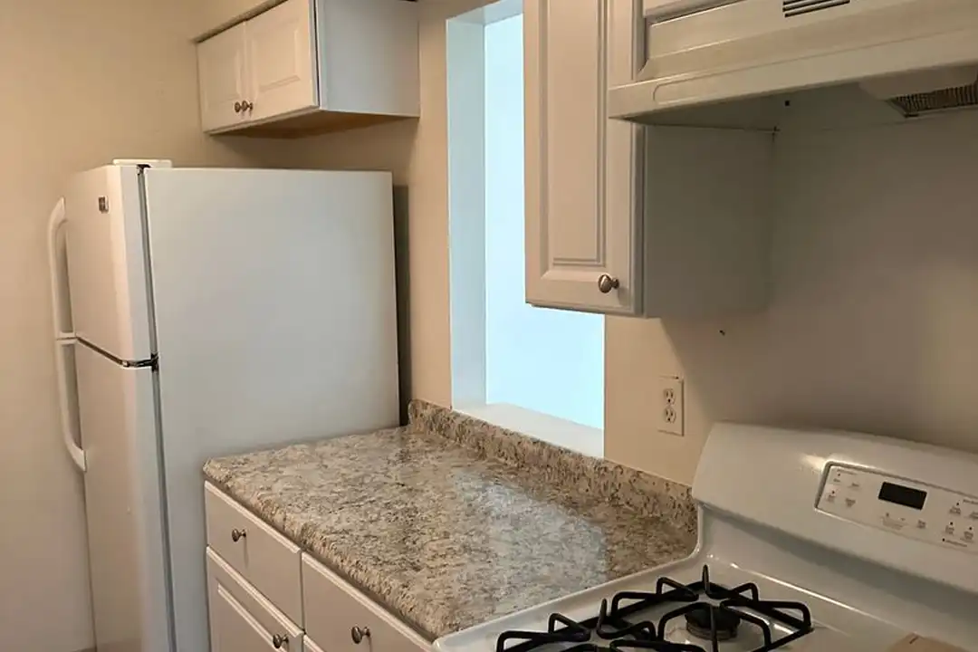 101 Lemans Dr unit 5 – photo 1