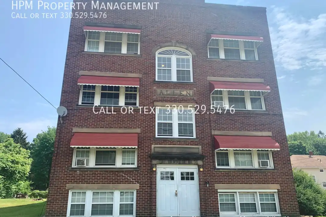1700 Fulton Rd NW unit 7 – photo 1