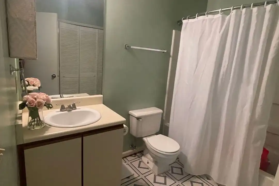 265 Osprey Dr - More