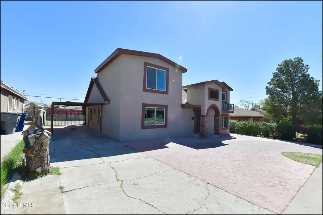 908 Bolivia St - View 5