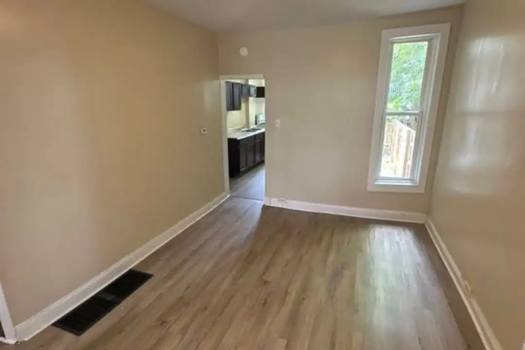 1841 N 3rd St - View 3