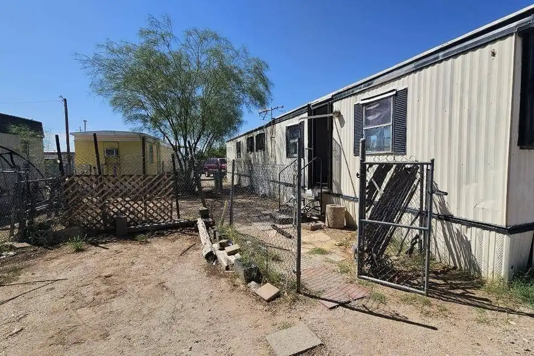 3870 E Benson Hwy #20 – photo 1
