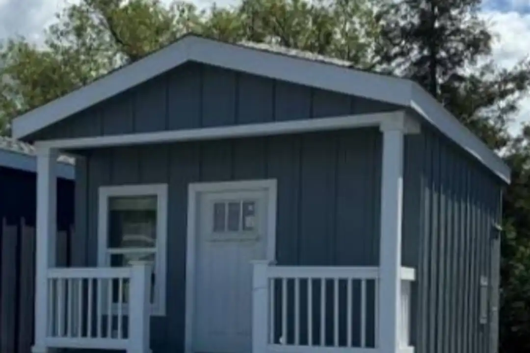 2301 Beach Ln unit Unit 04 MH (Park Owned) – photo 1 of 11