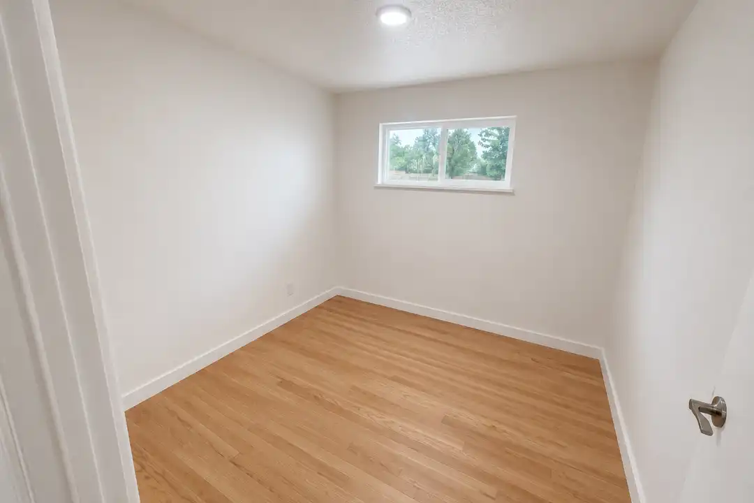 1303 Otis St - View 5