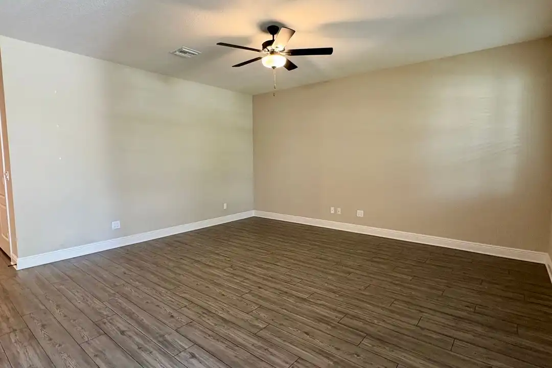 1718 Party Pl - View 5