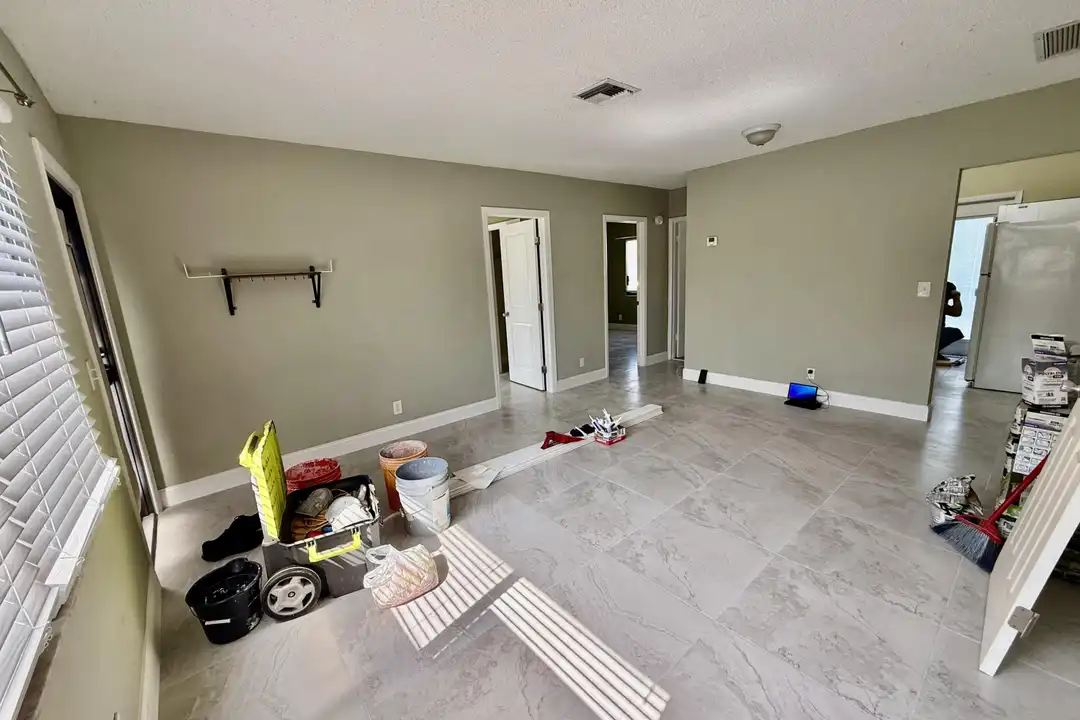 1691 W 26th St #1 – photo 1