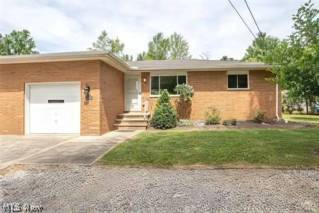 21002 Lunn Rd – photo 1