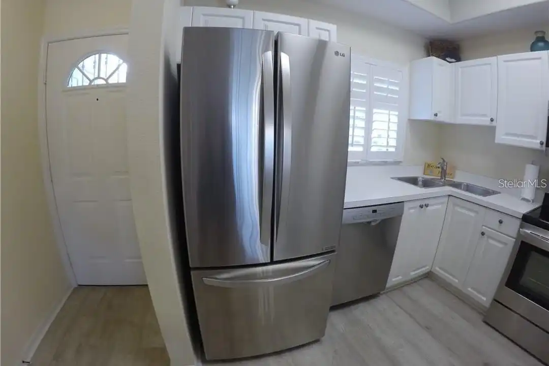 Apartment in Sarasota - View 2