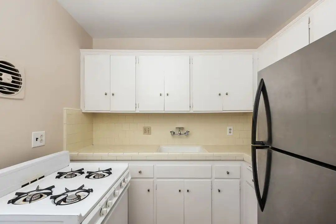 3525 Reynard Way unit F - View 6