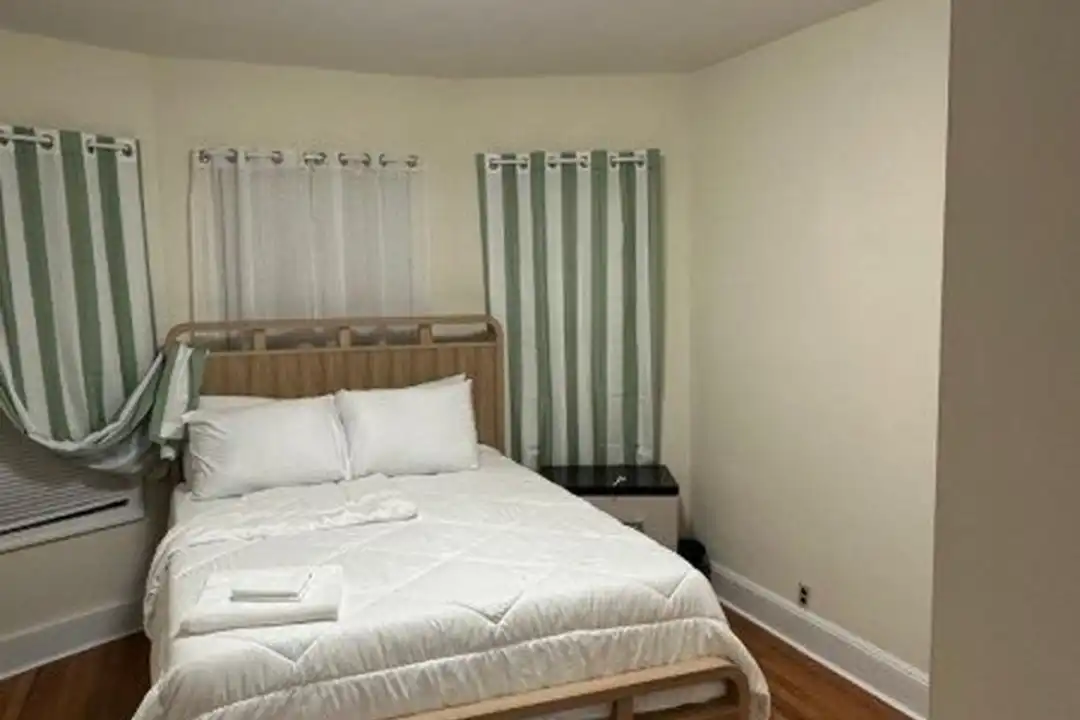 9 McKinley Ave - View 4