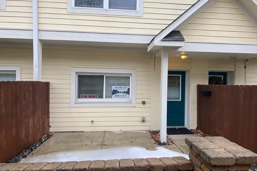 1088 Perry St unit C – photo 1