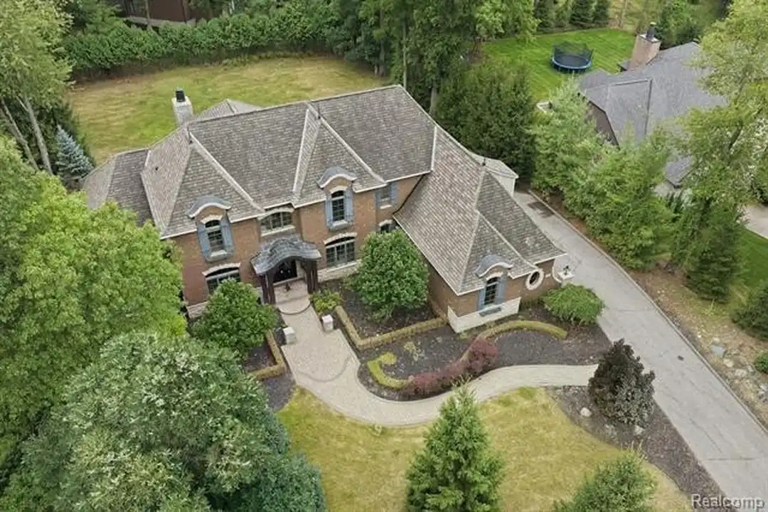 2707 Turtle Lk Dr – photo 1 of 60