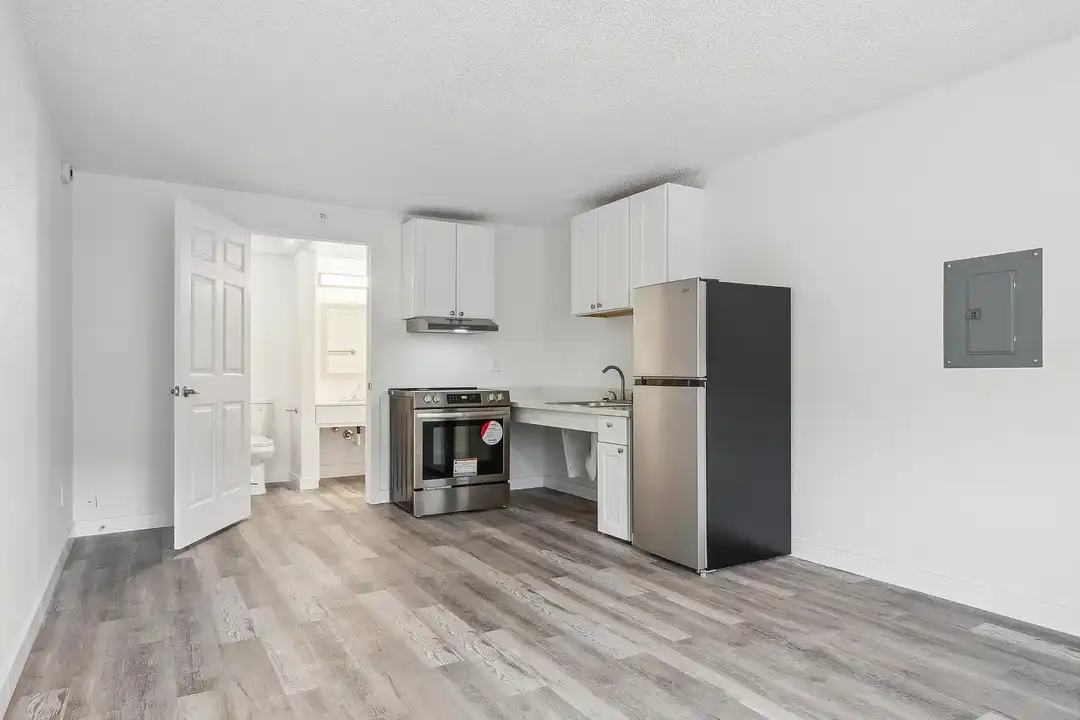 Cascade Ridge Apartments - More