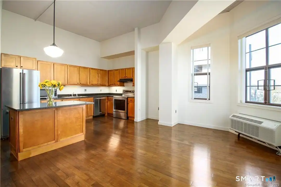 15 Dinah Rd unit 319 – photo 1