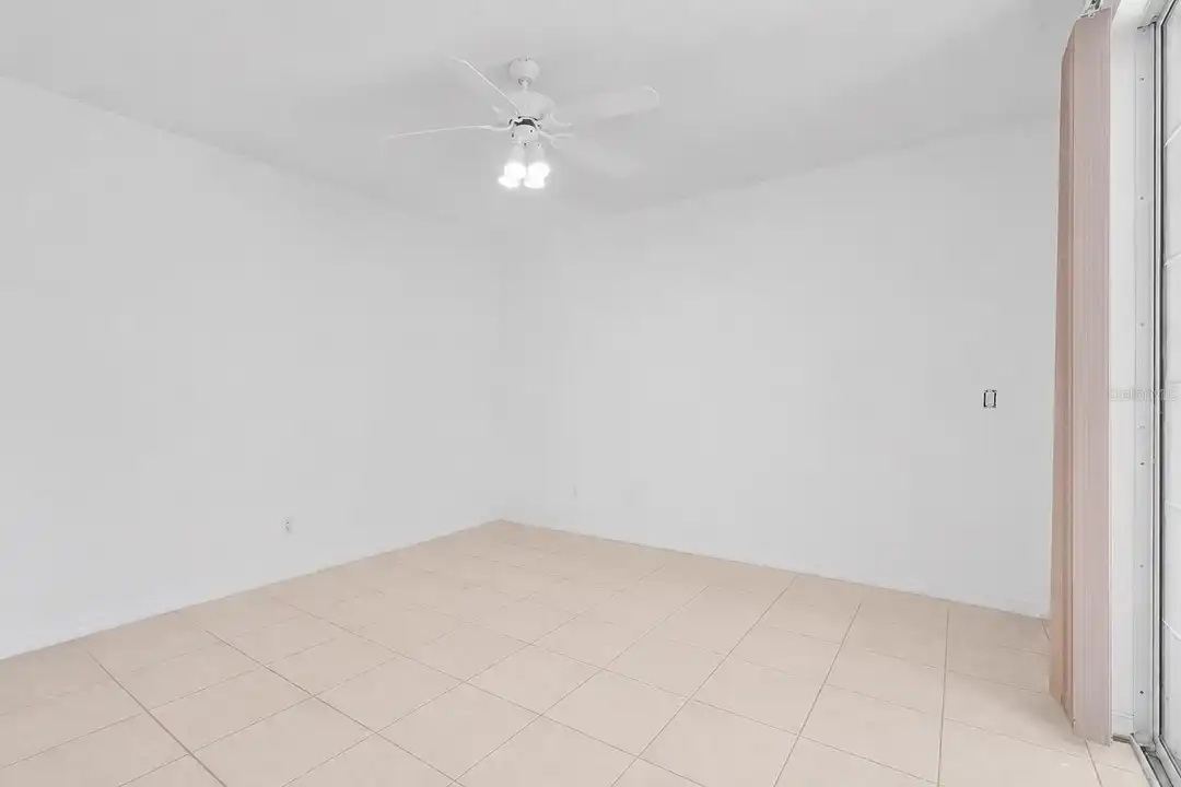 809 Hamilton Ave - More