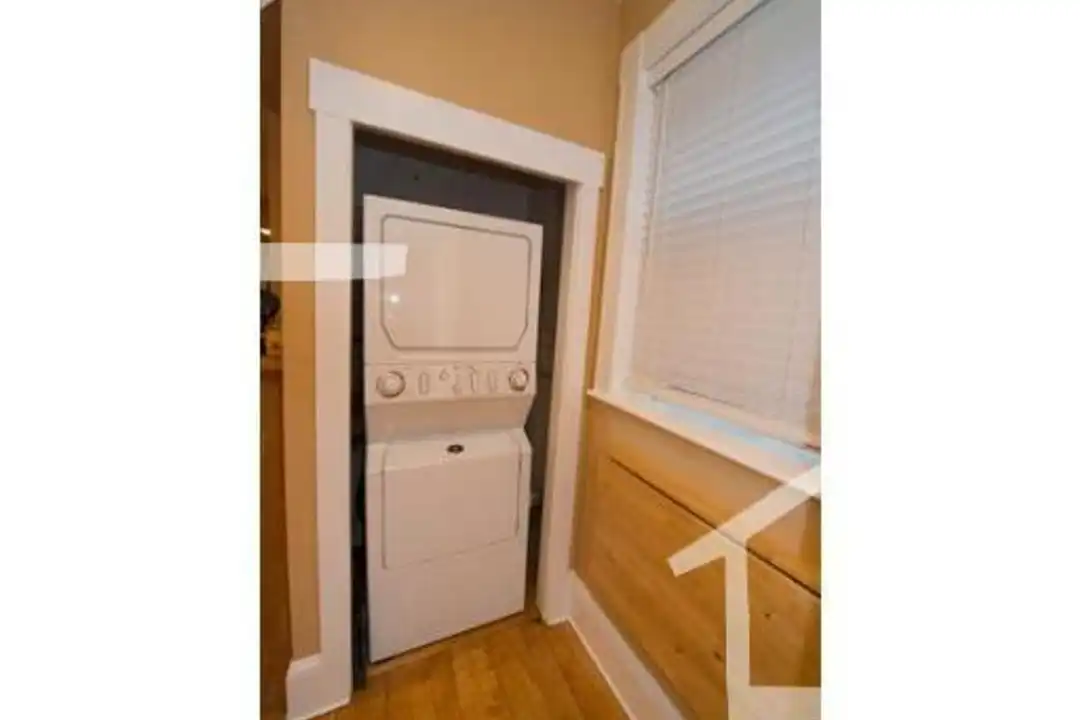 73 Brighton Ave - View 2