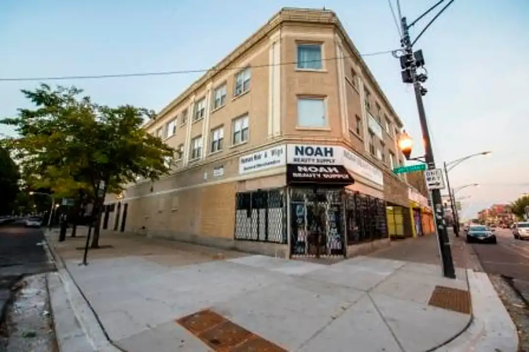 6306 S Artesian Ave – photo 1
