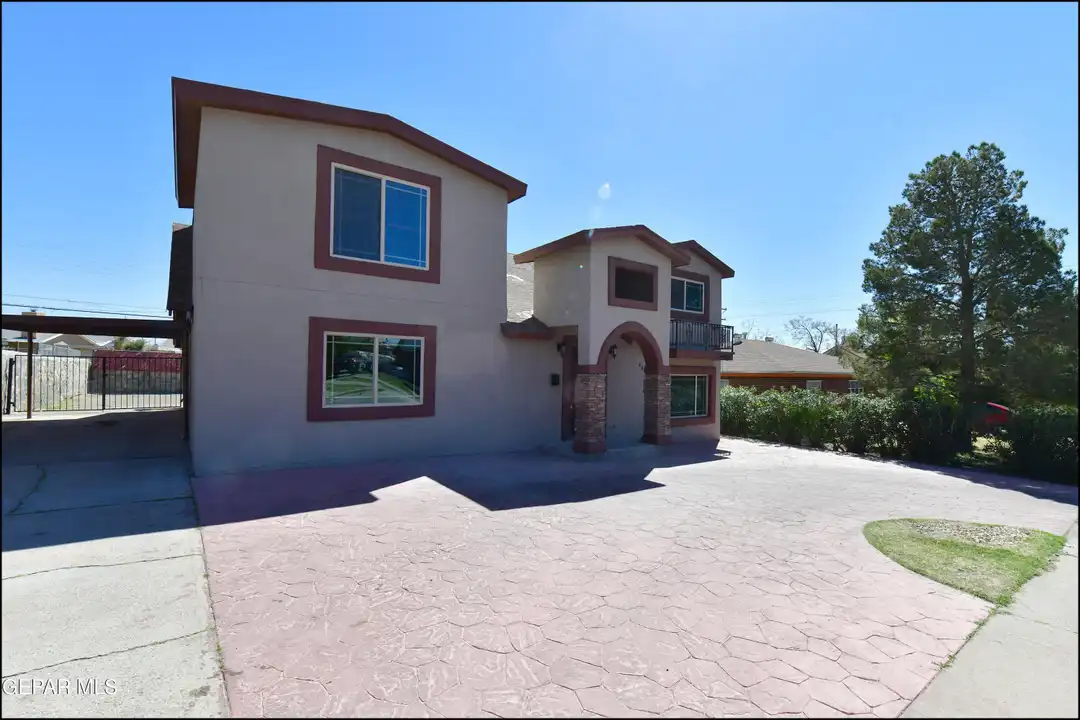 908 Bolivia St - View 4