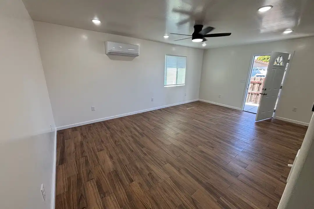504 Playa Blanca Ct - View 3
