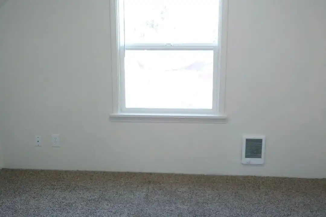 Apartment in Longview - View 2