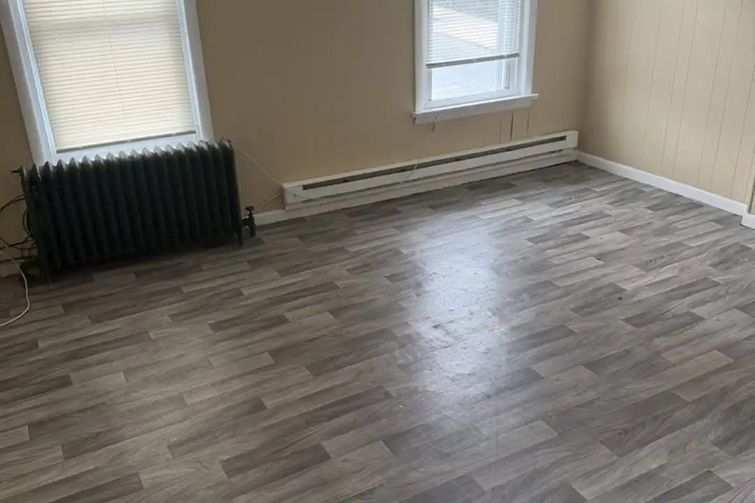 332 Green St - View 4