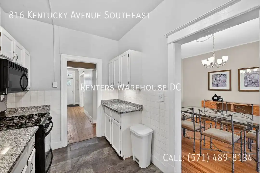 816 Kentucky Ave SE - View 6