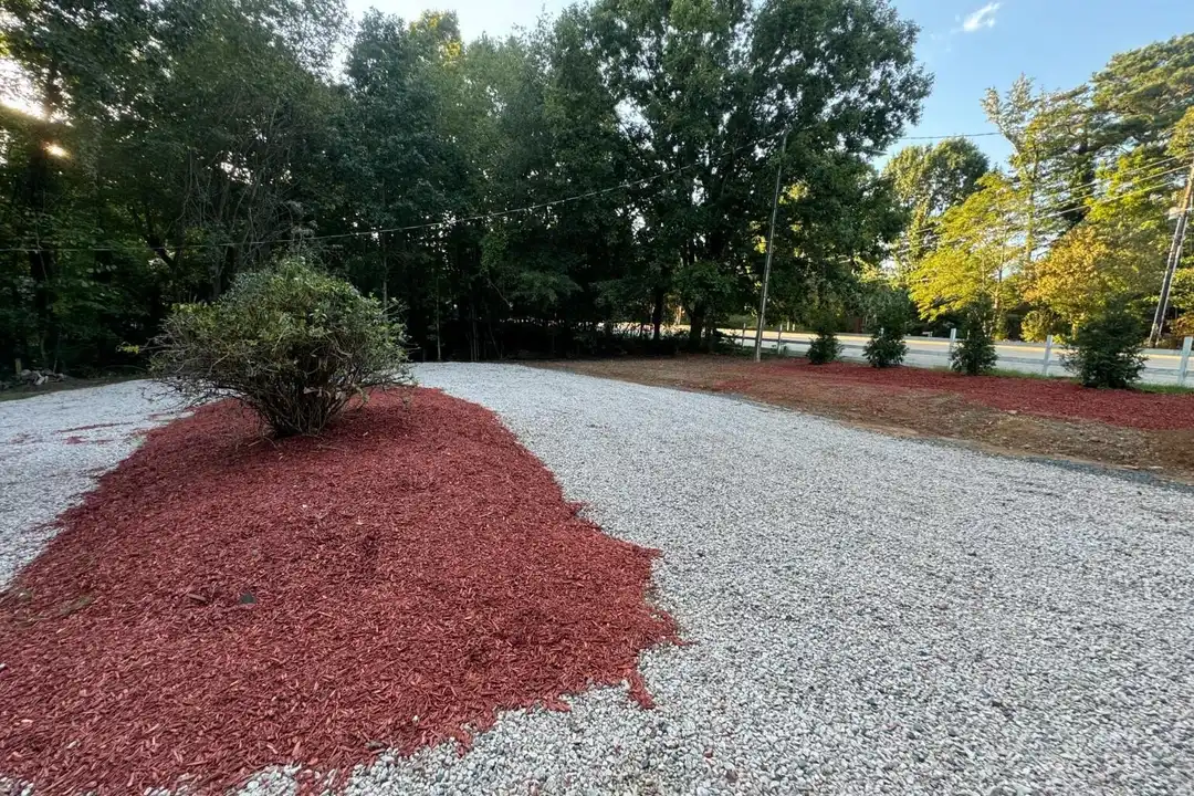 1305 Lynn Rd - View 3