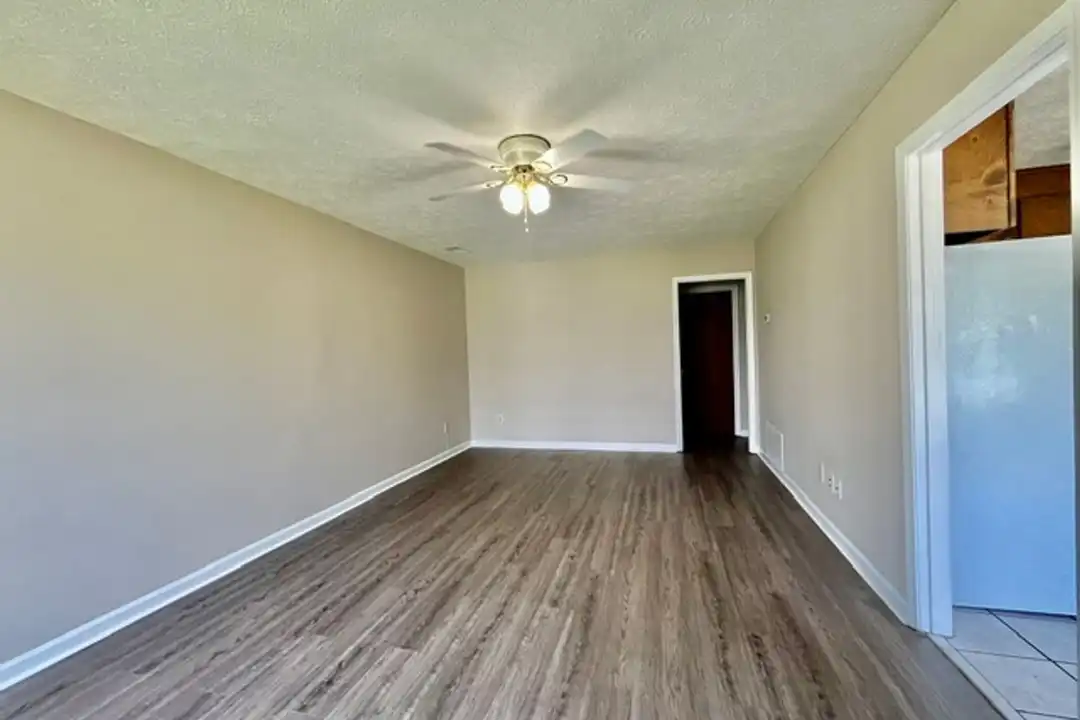 8a Fountain Square unit 8A Fountain Square - View 5