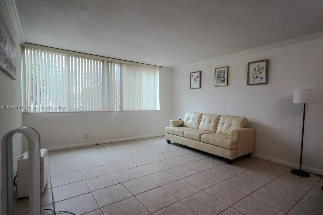 9125 SW 77th Ave #103 - View 5