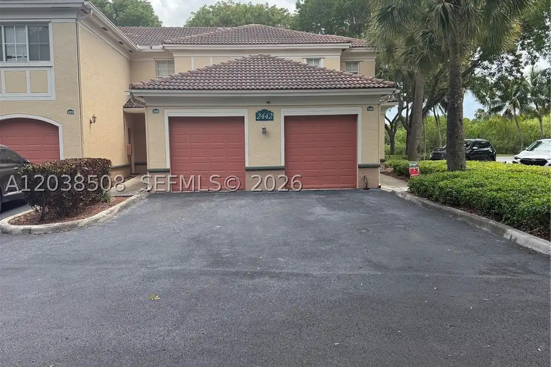 2442 Centergate Dr #206 - View 4