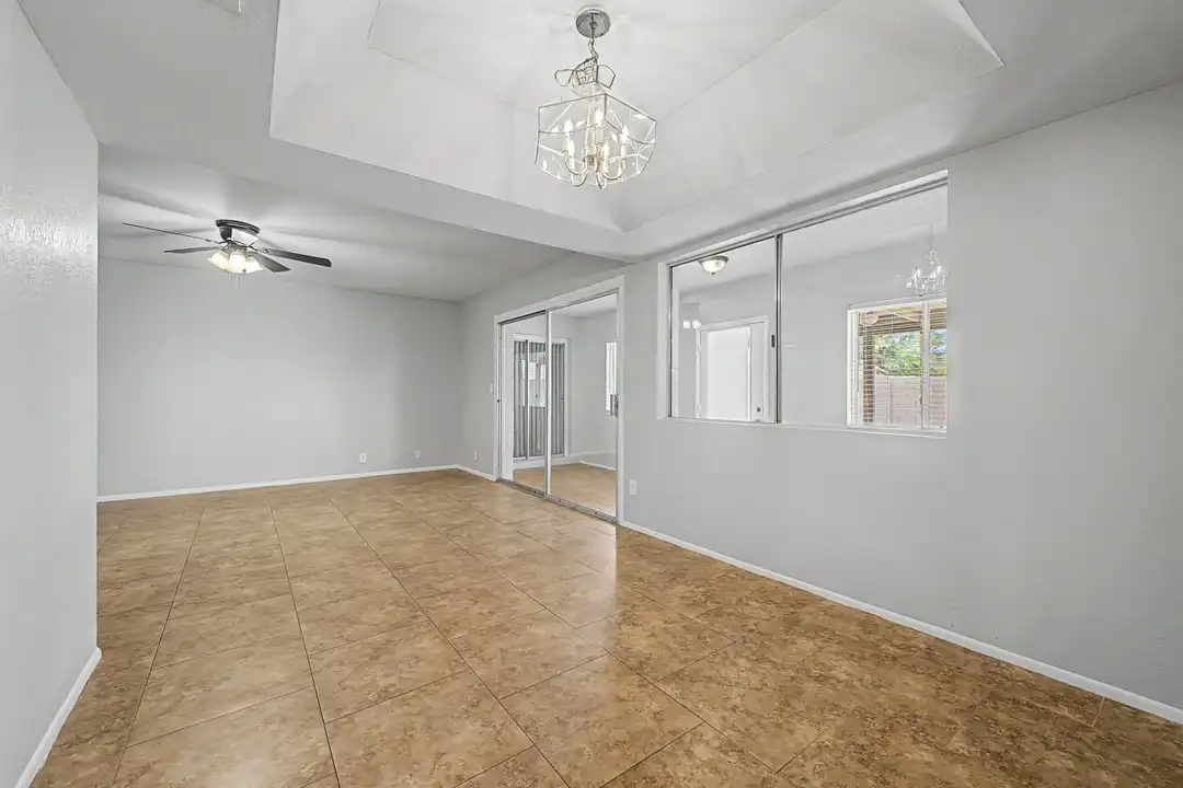 3223 E Emerald Cir - View 4