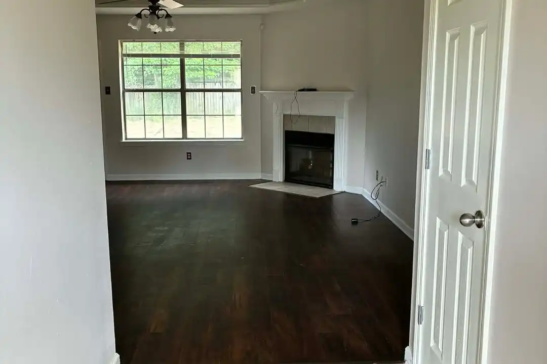 71 Rosebud Cir - View 3