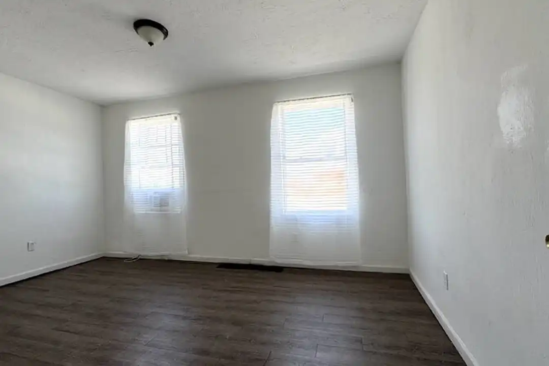 419 N Wild Olive Ave unit 6 - View 5