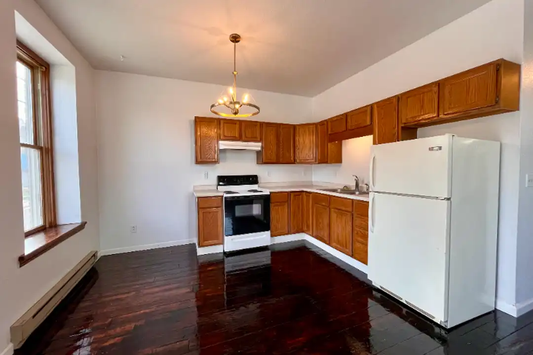 104 High St unit 101A - View 4