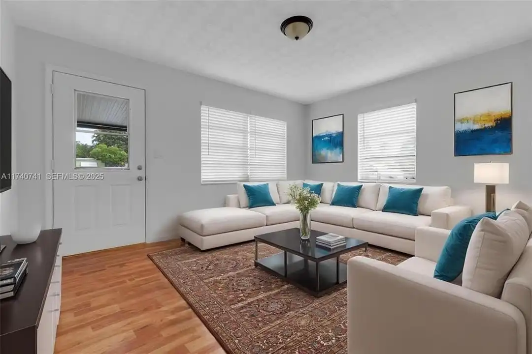 6340 Dawson St – photo 1