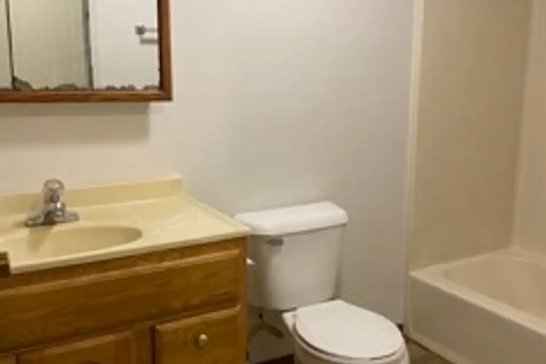 2802 Jelinek Ave unit #5 - View 3