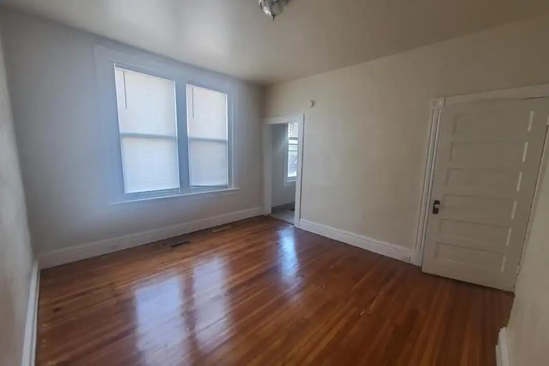 200 Minor St unit A - View 2