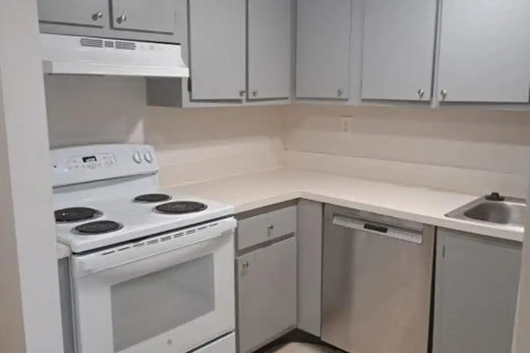 2671 Riverside Dr unit 6 - View 5