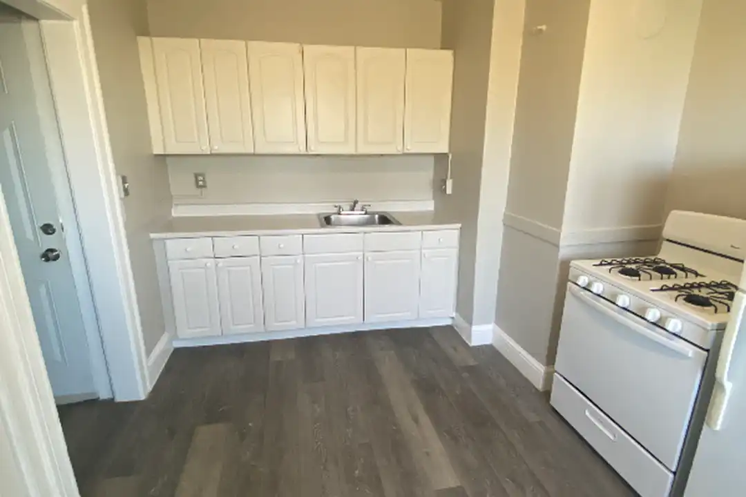 784 Capitol Ave unit C3 – photo 1