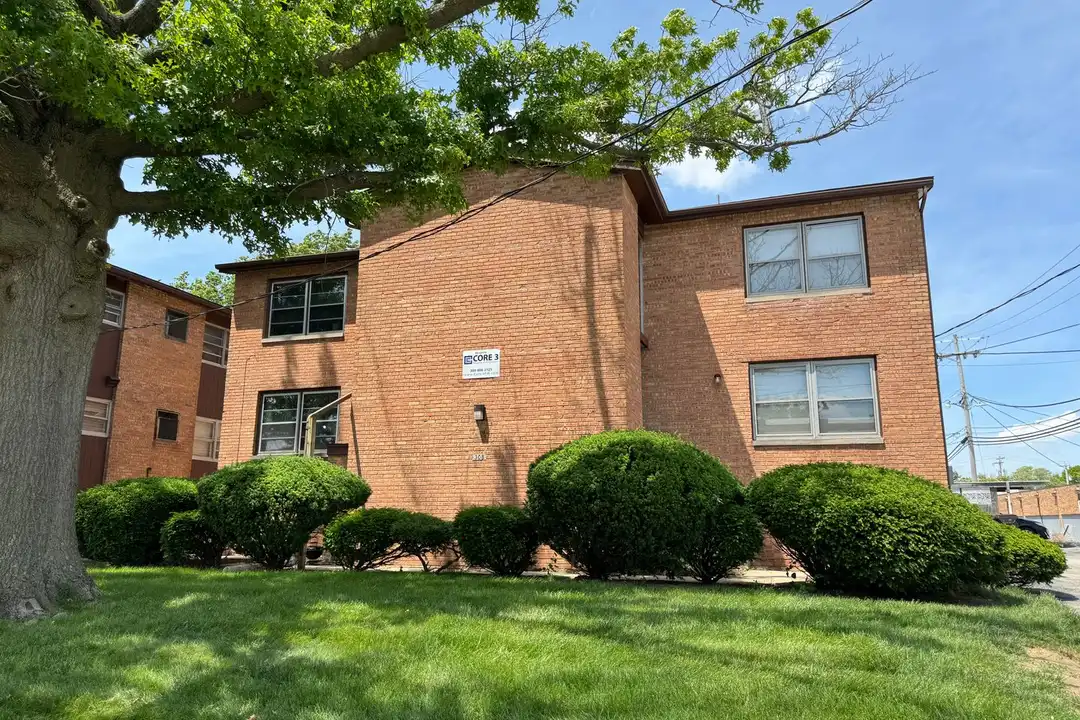 316 Mecherle Dr unit 308 Robinhood Lane-C – photo 1