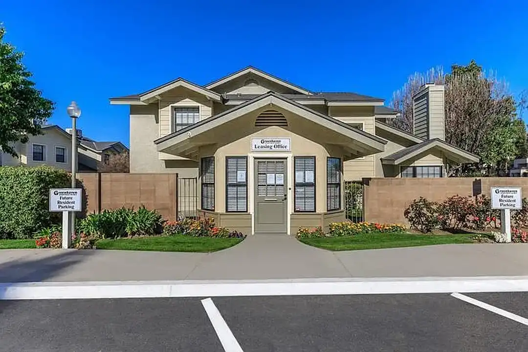 Apartment in Bakersfield - View 5
