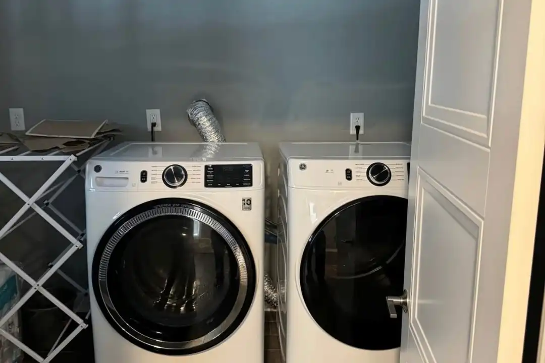 3325 Stevens St unit 1E - View 6