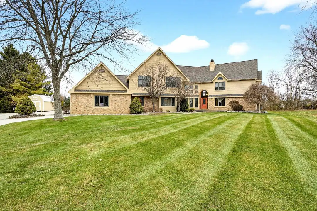 2366 Lost Creek Ct - View 2