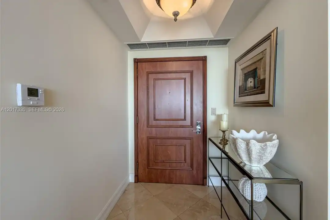 2000 Island Blvd #2503 - View 3